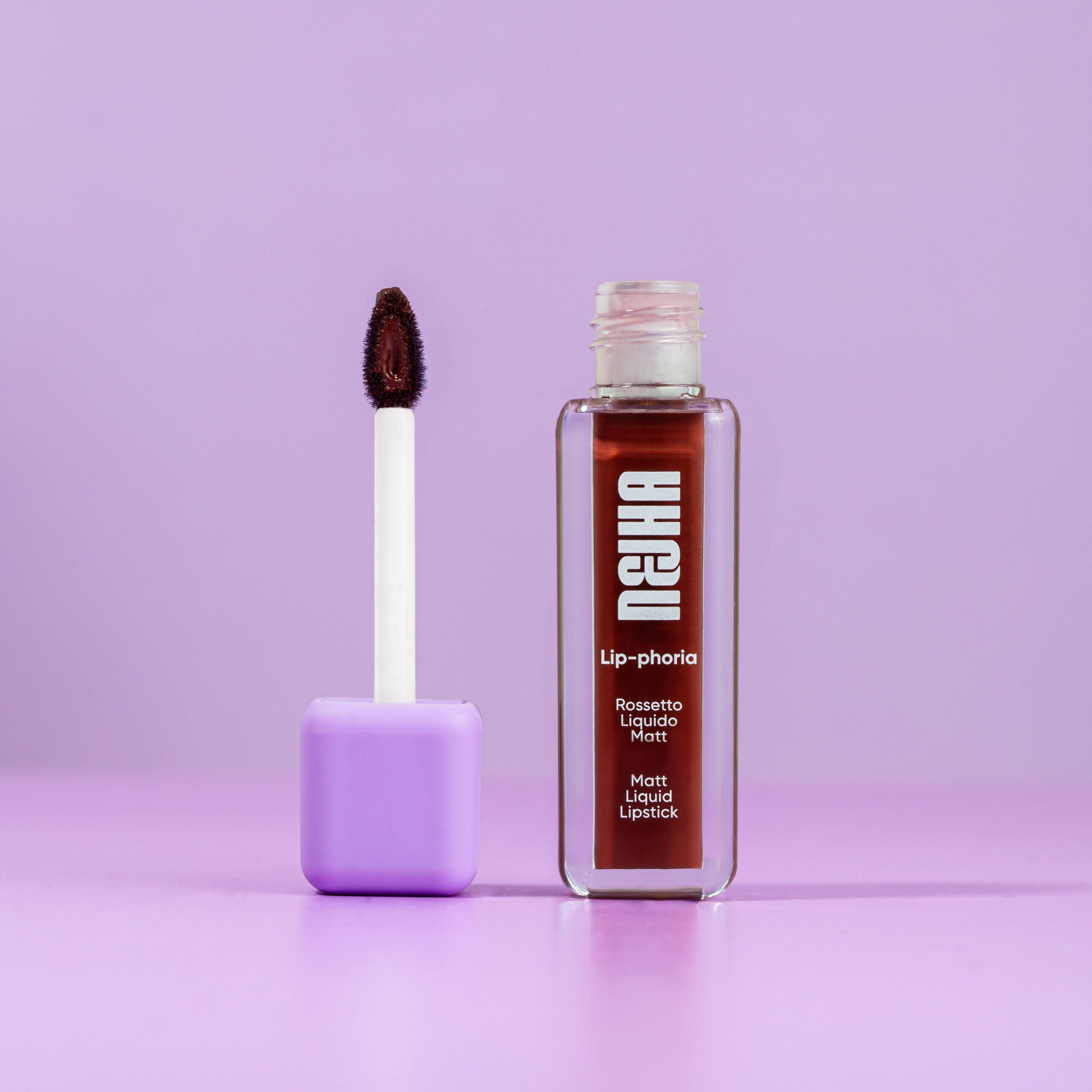 Lip-phoria-Rossetto-Liquido-Matt-Labbra-08-CHERRY-scaled.jpg