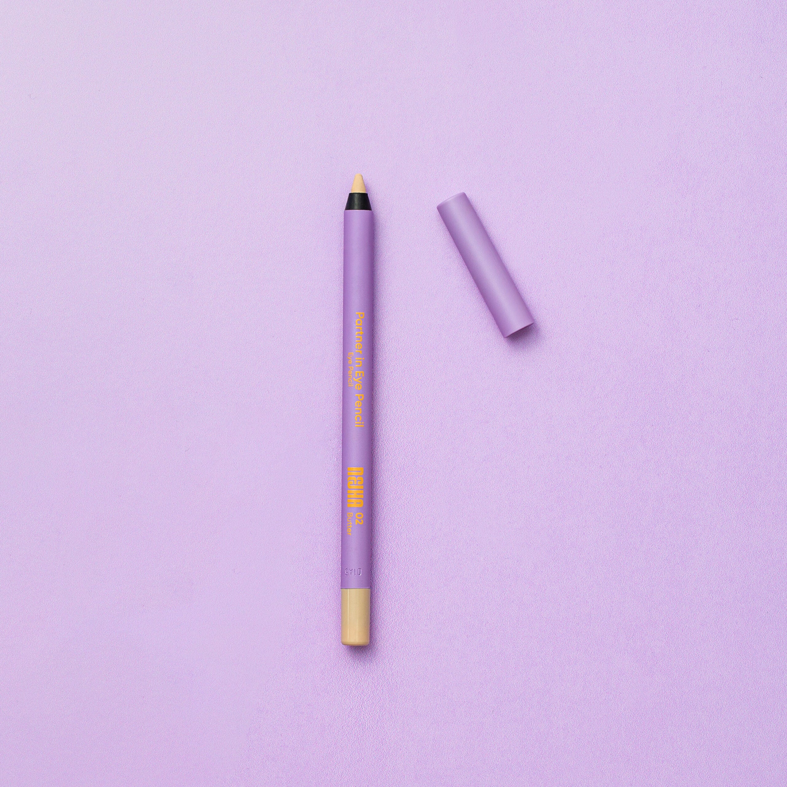 Partner-in-Eye-Pencil-Matita-Occhi-02-Butter-scaled.jpg