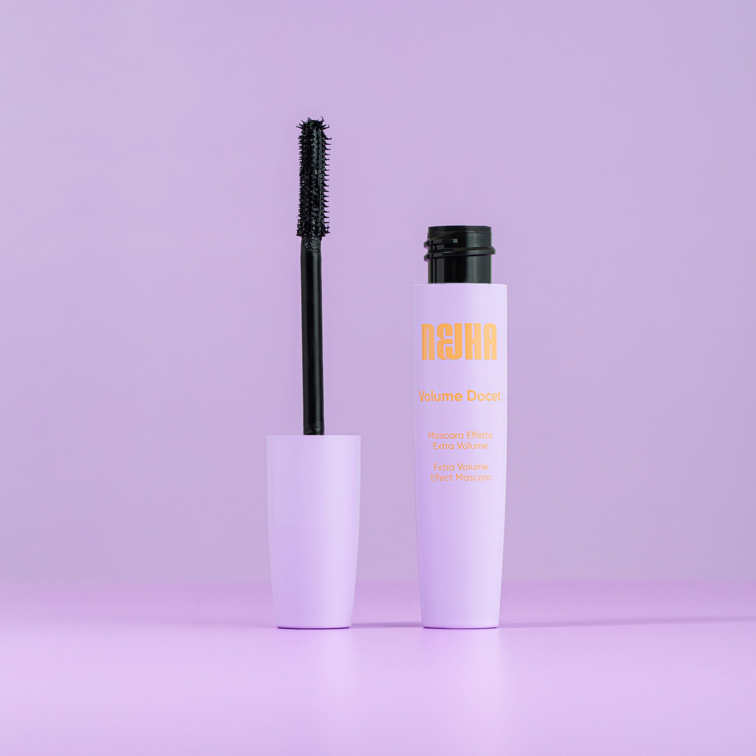 Volume-Docet-Mascara-Aperto-01-Black-1-scaled.jpg