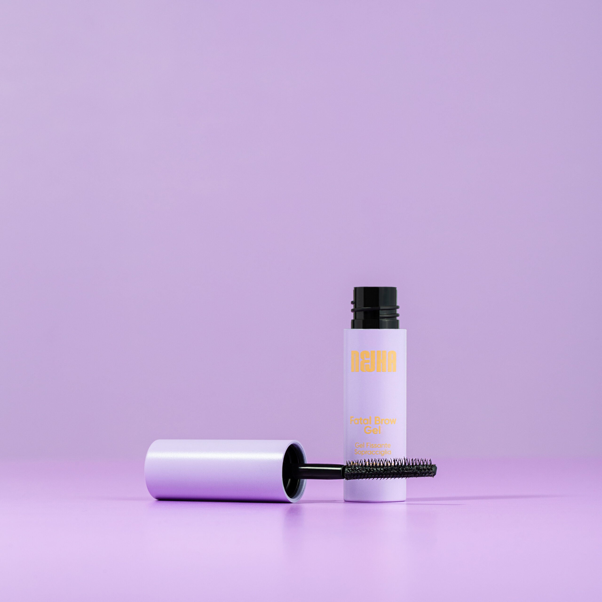 fatal-brow-gel-aperto-1-00-Transparent-scaled.jpg